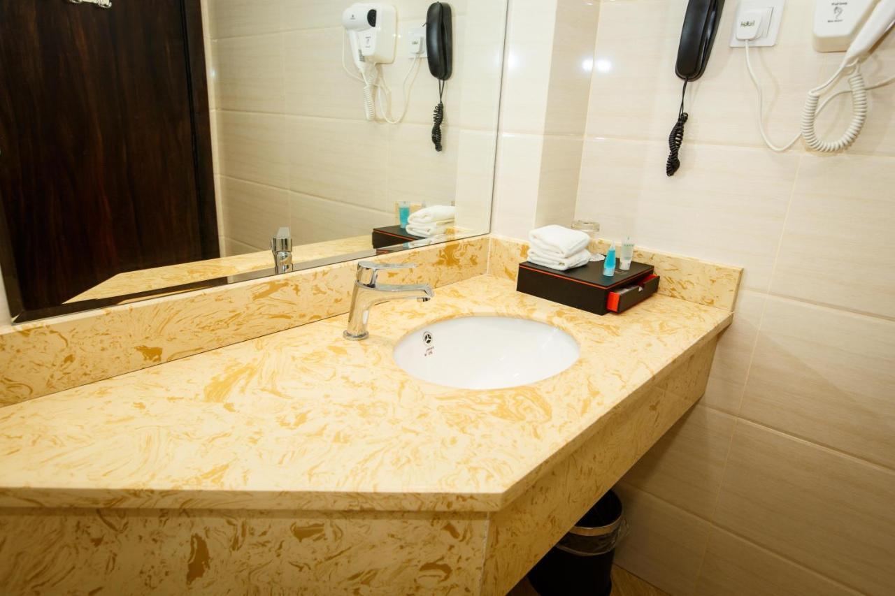 Hotel Lintas Platinum